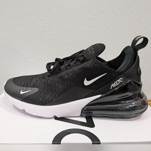 Nike Air Max 270 Black Pink Anthracite White Womens Sz 9 New In Box Tennis Shoes